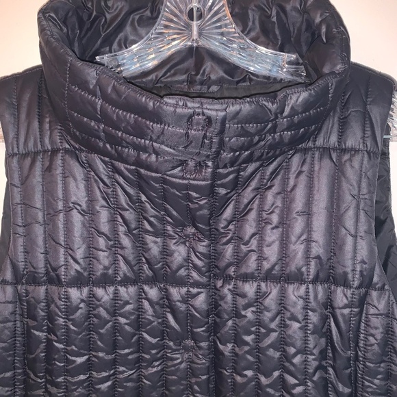 Eileen Fisher Quilted Recycled Nylon Channels Vest Black L - Picture 8 of 9